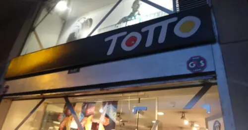 TOTTO AVENIDA 19 TOTTO AVENIDA 19